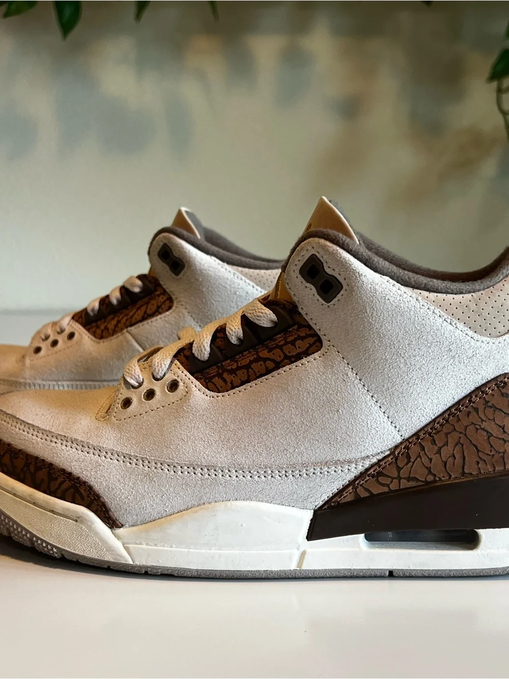 Air Jordan 3 Jordan - Brown/Metallic Gold